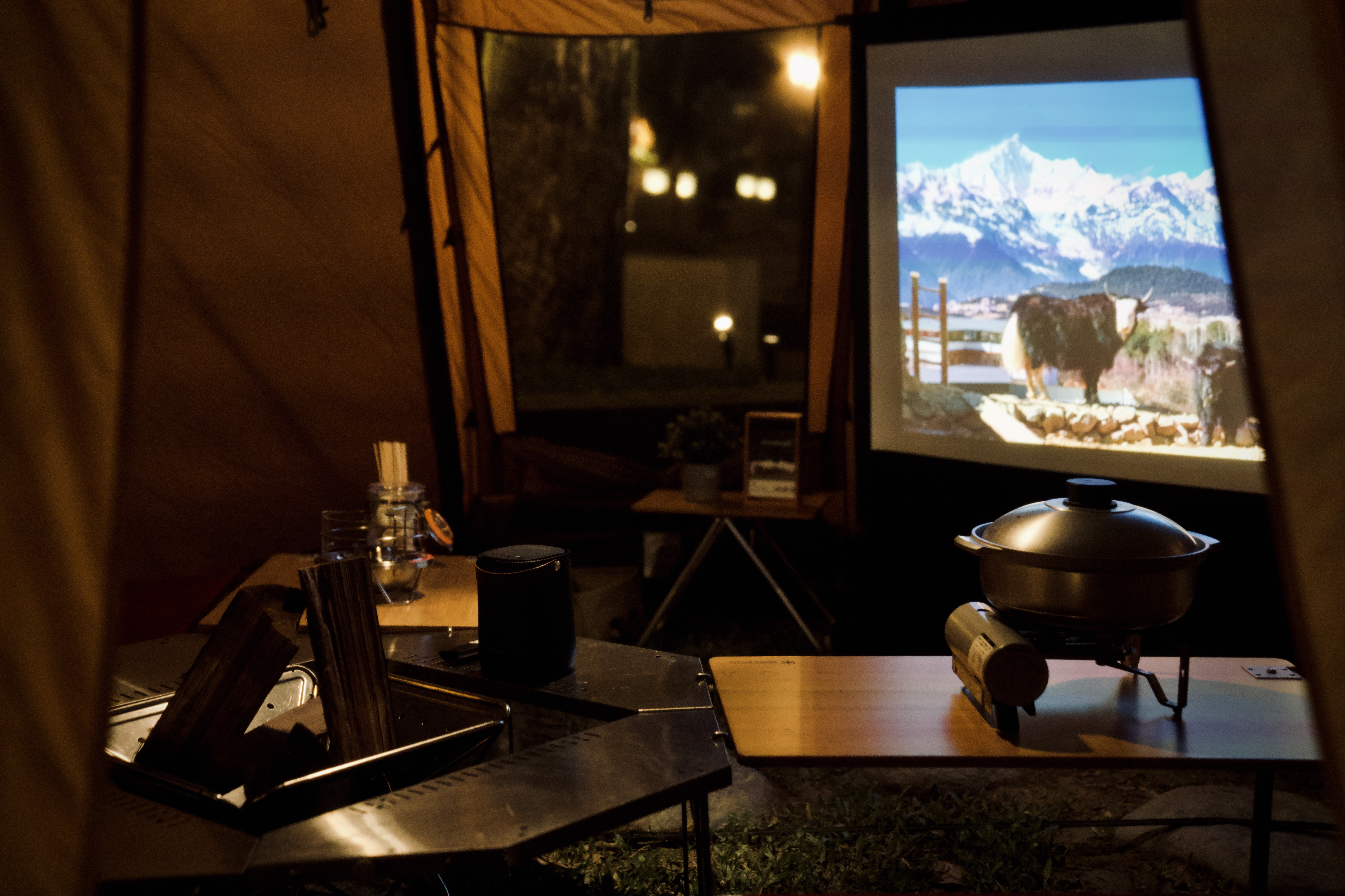 Snow Peak 洄瀾野遊 將軍府1936 ASUS ZenBeam L2